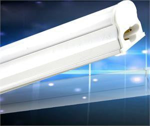 White T5 LED Tube Light w Fixture 16W 1200mm 1680 Lumens 4FT